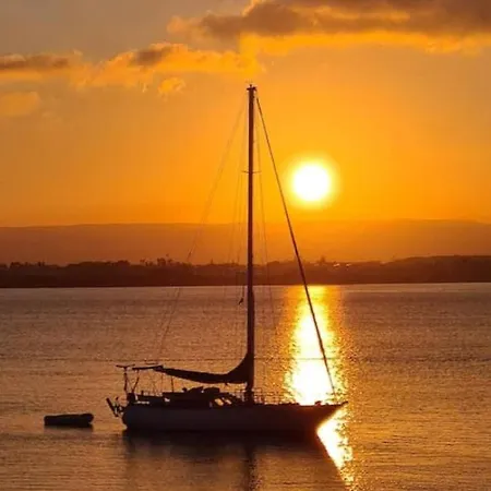 Båthotell Stlocavoile 2, Seuls A Bord D Un Voilier Dans Le Golfe *