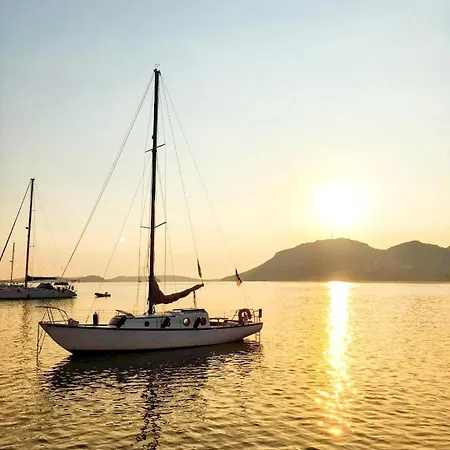 Botel Stlocavoile 2, Seuls A Bord D Un Voilier Porto Vecchio