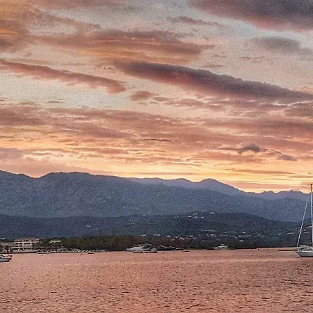 Stlocavoile 2, Seuls A Bord D Un Voilier Dans Le Golfe Bådhotel